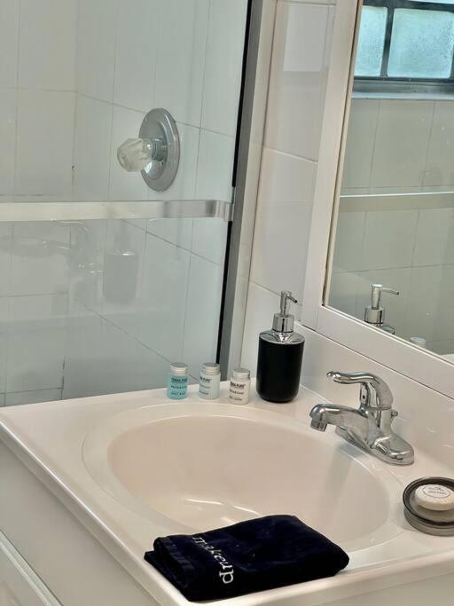 Bal Harbour Amazing 5 - Bed Apartments Perfect For A Large Family المظهر الخارجي الصورة